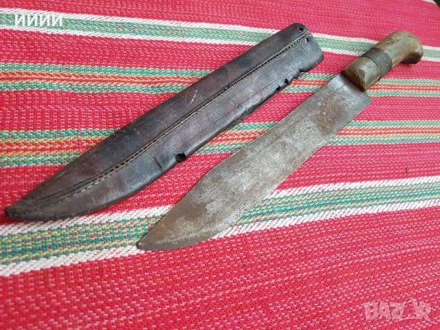 Балкански боен нож , снимка 2 - Антикварни и старинни предмети - 52665182