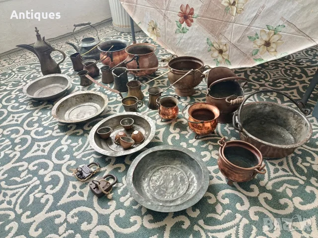 Старинни медни съдове 