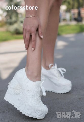 Обувки на платформа - бели - 710-11 , снимка 2 - Дамски елегантни обувки - 31156774