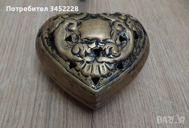 кутийка бронз за ценители , снимка 2 - Антикварни и старинни предмети - 50329207