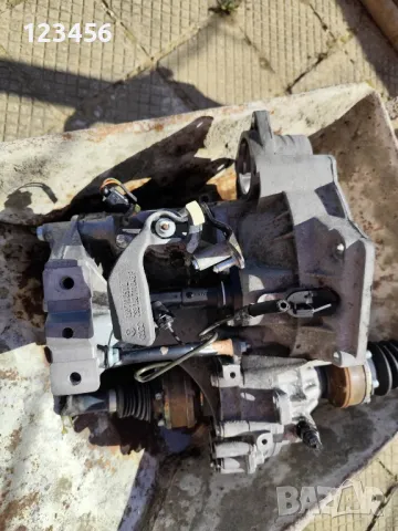 Скоростна кутия за Фолксваген Голф Битъл 2004 г. Модел FCH, снимка 5 - Части - 50195398