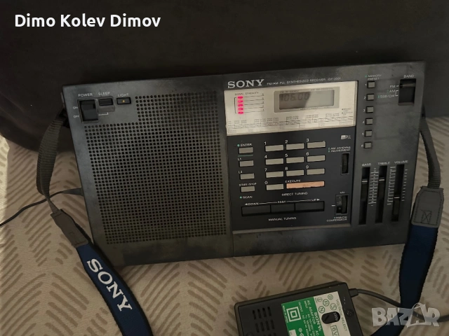 SONY ICF 2001 Радио със Оригинално зарядно, снимка 12 - Радиокасетофони, транзистори - 53934469