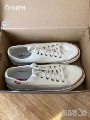 Мъжки оригинални маратонки Levis, снимка 2 - Маратонки - 56456162