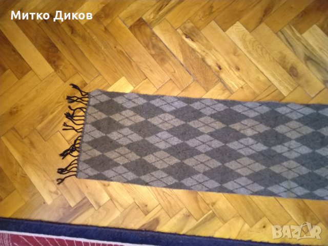 BURLINGTON ITALY 100% вълна 152x26cm, снимка 2 - Шалове - 31005815