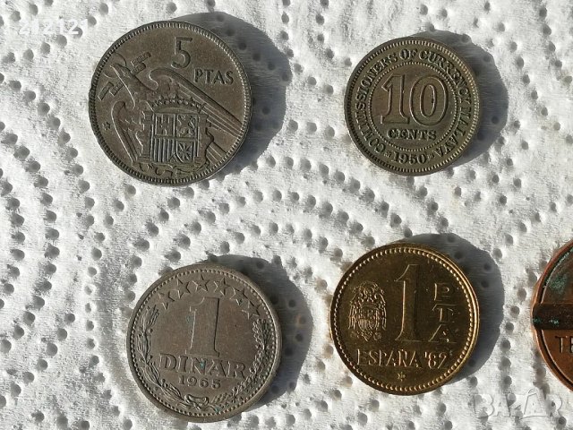 Монети и Жетони, снимка 3 - Нумизматика и бонистика - 47851528