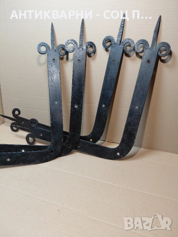 Комплект Стари Ковани Метални Орнаменти За Големи Порти Врати 8.800кг. НОМЕР 1440.