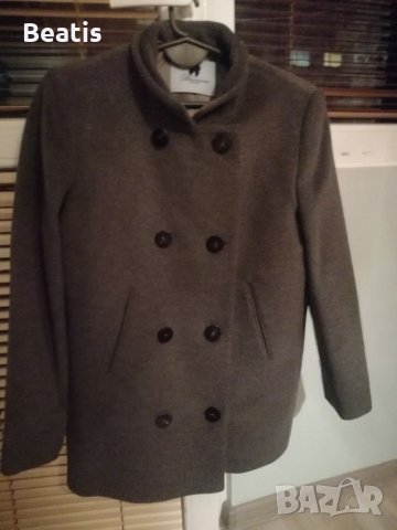 Дамско палто Blumarine, снимка 2 - Палта, манта - 30303755