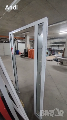 Алуминиевa вратa с касa, бяла със стъкла - лява  132/210см, снимка 10 - Дограми - 52829663