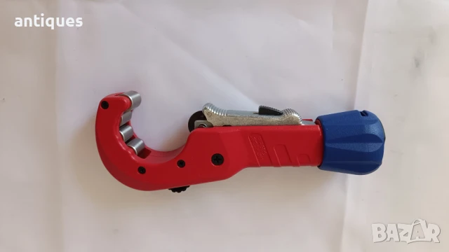 Тръборез за медни и неръждаеми тръби Knipex TubiX Ø 6-35 мм, 90 31 02 SB, снимка 3 - Други инструменти - 50970240