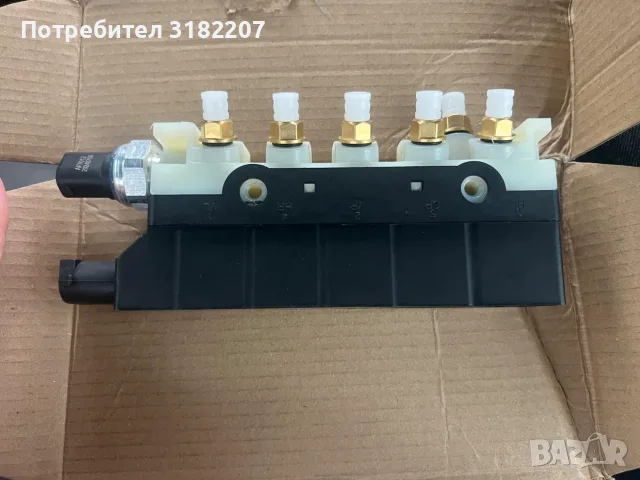 Клапанен блок Airmatic Mercedes S-Class W220 A2203200258, снимка 4 - Части - 56001652