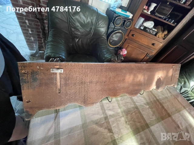 продавам старинна стенна закачалка с рафт масивен дъб , снимка 9 - Антикварни и старинни предмети - 54210564