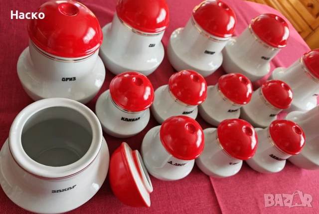 Порцеланови буркани за подправки, снимка 9 - Кутии за храна - 50902111