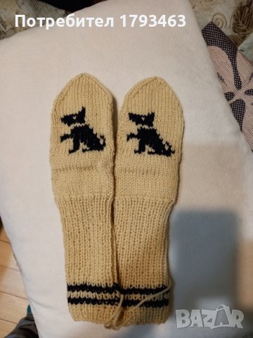 Ръчно плетени детски чорапи, снимка 1