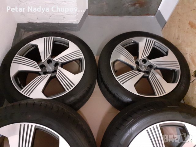 Оригинални джанти с гуми летни 21 цола за Audi Q7 SQ7 E Tron, снимка 2 - Гуми и джанти - 31496136