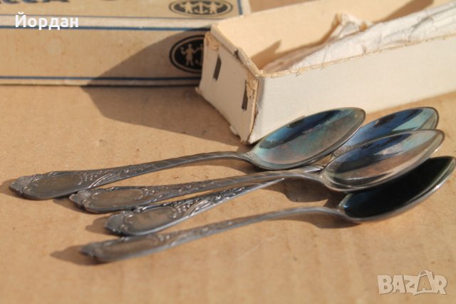4бр. посребрени лъжици за кафе 