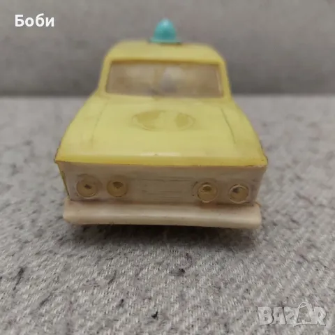 Стара Соц Българска Пластмасова Играчка Москвич Народна Милиция, снимка 4 - Колекции - 48930712