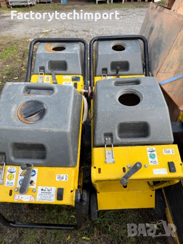 9 броя Пътно-строителни машини, снимка 7 - Индустриална техника - 52181740