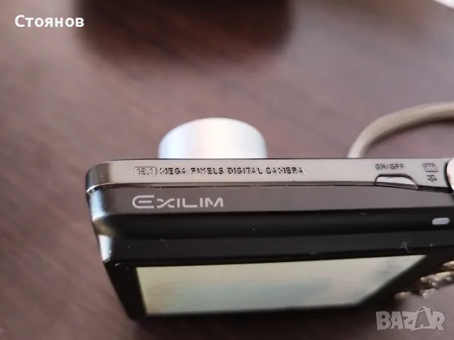 Камера Casio Exilim EX-Z215 12.1MP x3 Optical Zoom, снимка 3 - Фотоапарати - 49976460