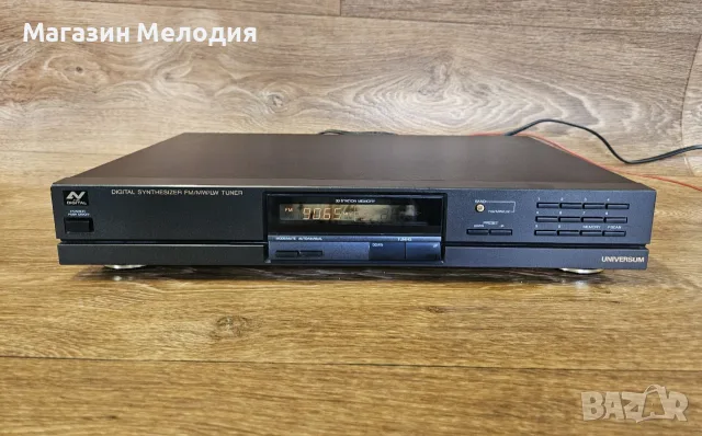 Тунер Universum T46010 Black – Немска класика от златната ера на аудиото