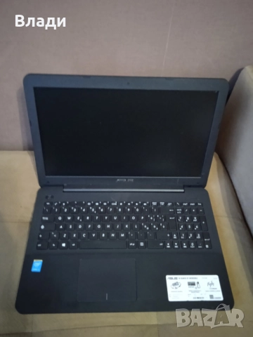 Asus X554L Intel i3 4030U/1TB/8GB/3 часа батерия 