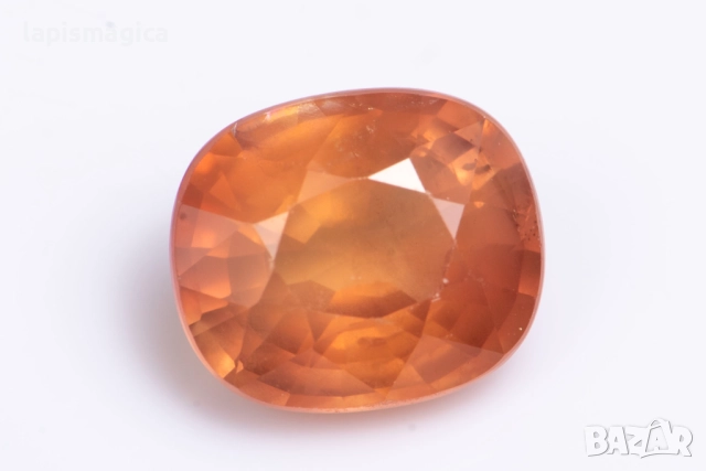 Оранжев сапфир 1.55ct нетретиран овална шлифовка