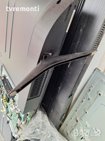 крачета за телевизор HISENSE модел 58AE7030F, снимка 5 - Стойки, 3D очила, аксесоари - 44725048