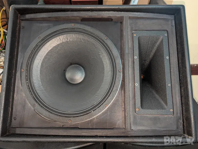 Монитори 2x Martin Audio LE400B 15"/1", снимка 8 - Други - 48011434