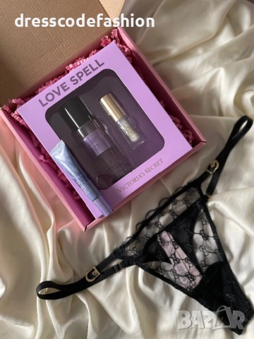 Подаръчен комплект за Свети Валентин Victoria’s Secret
