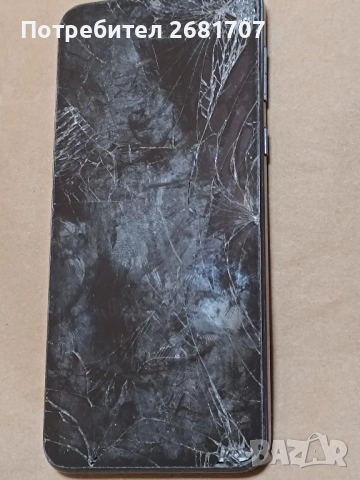 телефон Моторола Е 13, снимка 3 - Motorola - 51737805