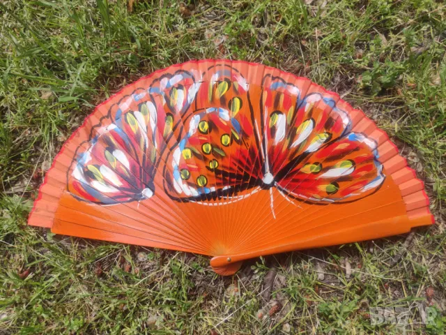 Продавам стари ветрило