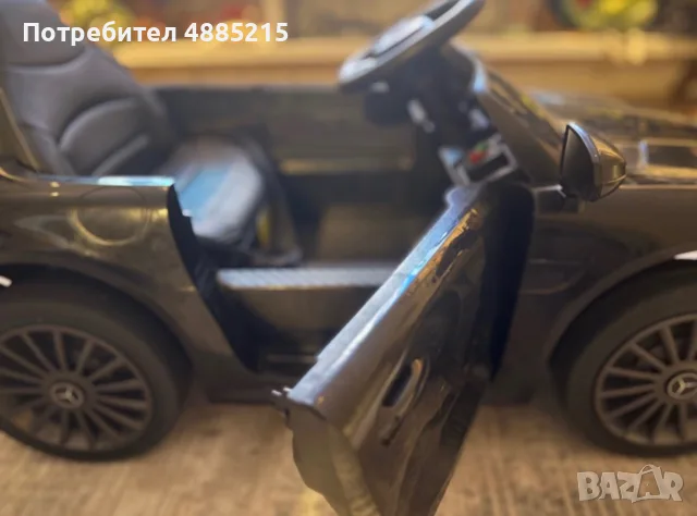 Акумулаторна кола Mercedes Benz AMG GTR, 12V с меки гуми и кож.седалка, снимка 4 - Детски велосипеди, триколки и коли - 55845378