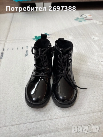 Детски лачени боти h&m, снимка 2 - Детски боти и ботуши - 54359610