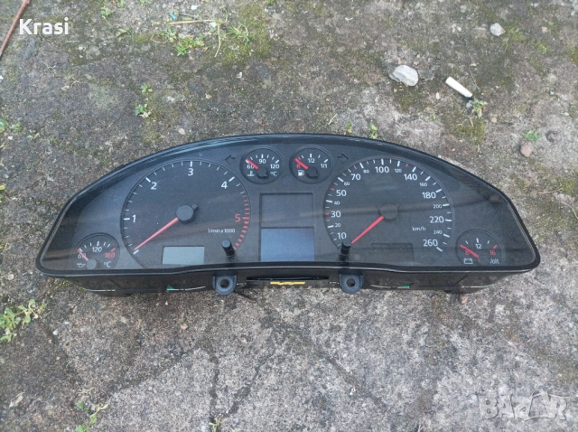 Километражно табло Ауди А6 Ц5 2.5 150 