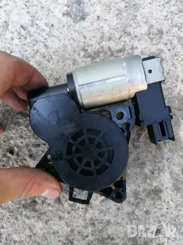 Моторче Ел. Стъкло Мазда 6 , снимка 6 - Части - 49372826