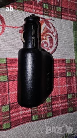 Оригинален адаптер за запалка в кола или камион на Garmin с 2-ве USB-A