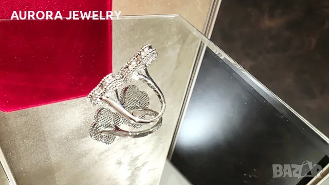 Van Cleef & Arpels VCA Silver Mother of Pearl Magic Alhambra Between the Finger Дамски Пръстен, снимка 5 - Пръстени - 56018602