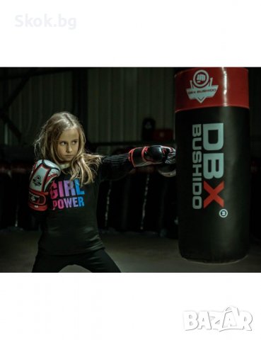 Боксова круша за деца и юноши - DBX Junior Red - 80x30 cm - 15 kg, снимка 3 - Бокс - 37976469