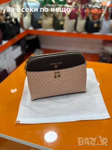 Michael Kors Дамска Чанта - Налични Различни Цветове Код E631, снимка 10 - Чанти - 50969698