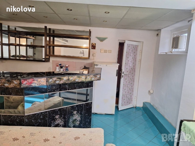 Кантора,Студио,Офис под наем в Пазарджик до Съда, снимка 1