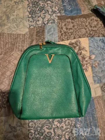 хубава зелена раничка