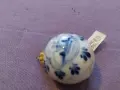 Коледна топка ръчно рисувана  нова Холандия порцелан глазура Delft Blue, снимка 3