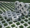 ПАРКИНГ решетки бетонни --Улеи --Решетки.. ПРОИЗВЕЖДАМ и доставям до обекта , снимка 1 - Строителни материали - 42100200