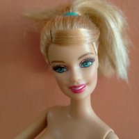 Колекционерска кукла Barbie Барби Mattel 308 3HF2, снимка 13 - Колекции - 44465135