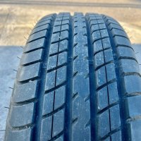 Единична гума 205/65/15 Dunlop, снимка 2 - Гуми и джанти - 42653587