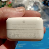 Зарядно ( адаптер ) 220V за iPAD 2 / iPhone 10W Hi Copy, снимка 2 - Аксесоари за Apple - 42841623