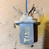 Регулатор реостат резистор парно вентилатор зa Нисан Алмера тино.70T034F10, снимка 1 - Части - 44757031