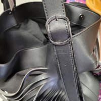 Екстравагантна черна чанта,тип торба, снимка 8 - Чанти - 39959655