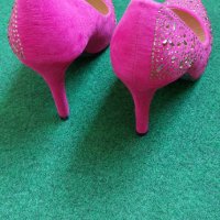 Елегантни розови обувки номер 36, снимка 3 - Дамски обувки на ток - 42257536