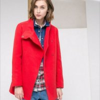 Разпродажба Ново червено палто , снимка 1 - Палта, манта - 38789727