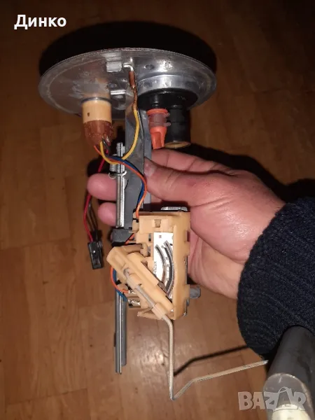 Бензинова кошница и нивомер форд мондео мк2  , снимка 1